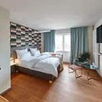Just Eleven 3* Böhl