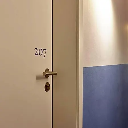 Hotel Just Eleven