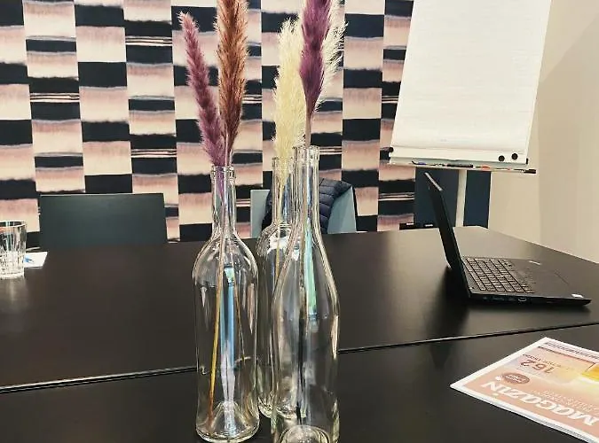 Just Eleven فندق 3*