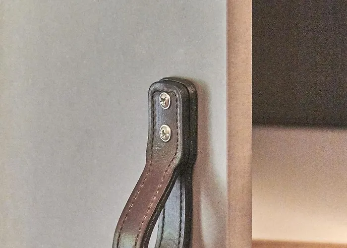 فندق Just Eleven 3*