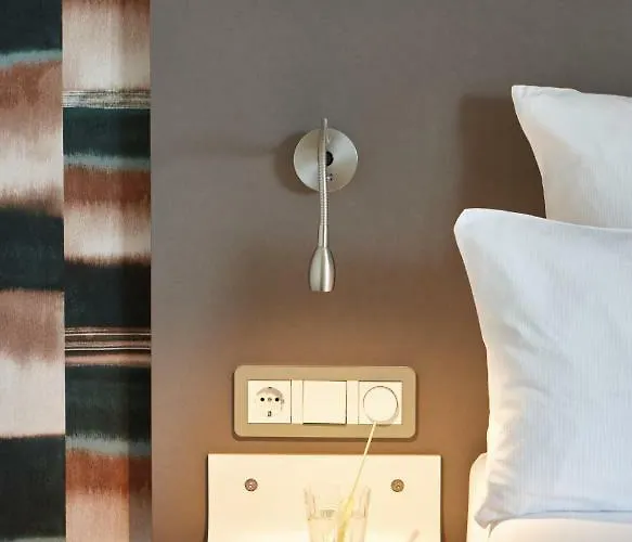 Just Eleven 3* Böhl