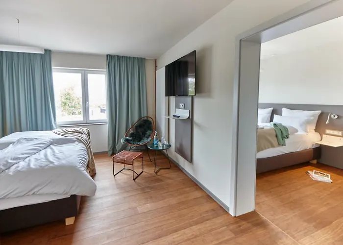 Just Eleven 3* Böhl