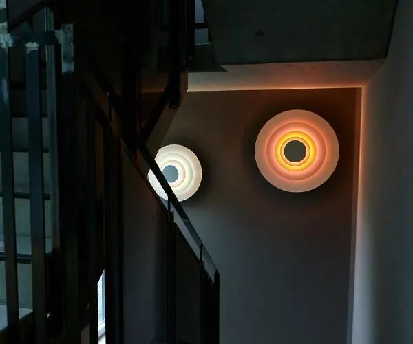 Just Eleven فندق